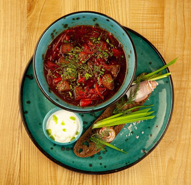 La soupe à l'oignon gratinée, un plat de fin de soirée