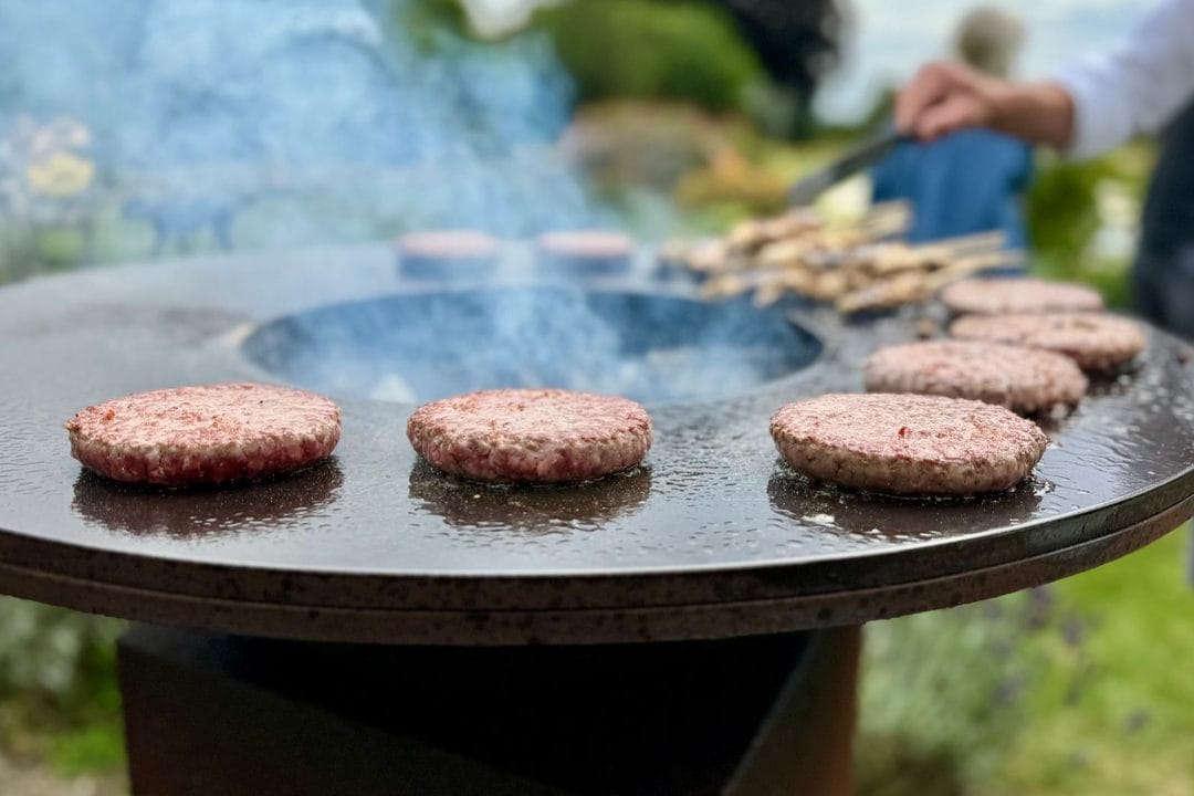 La plancha : la technique qui garde la cuisine vivable en pleine canicule